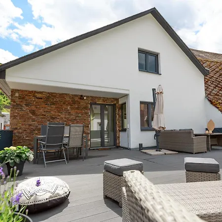 Design Mit Grosser Dachterrasse An Der Mosel - Netflix - Waschmaschine & Trockner *